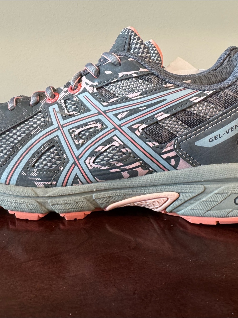 Asics Women's Trail Running Shoes in Gray and Pink